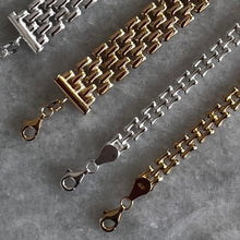 Load image into Gallery viewer, Malla