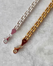 Load image into Gallery viewer, Malla