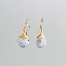 Load image into Gallery viewer, Bellflower