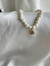 Load image into Gallery viewer, Clover