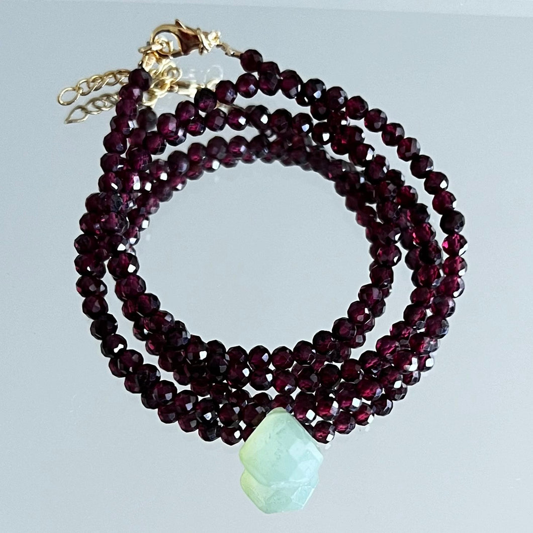 collar Garnet